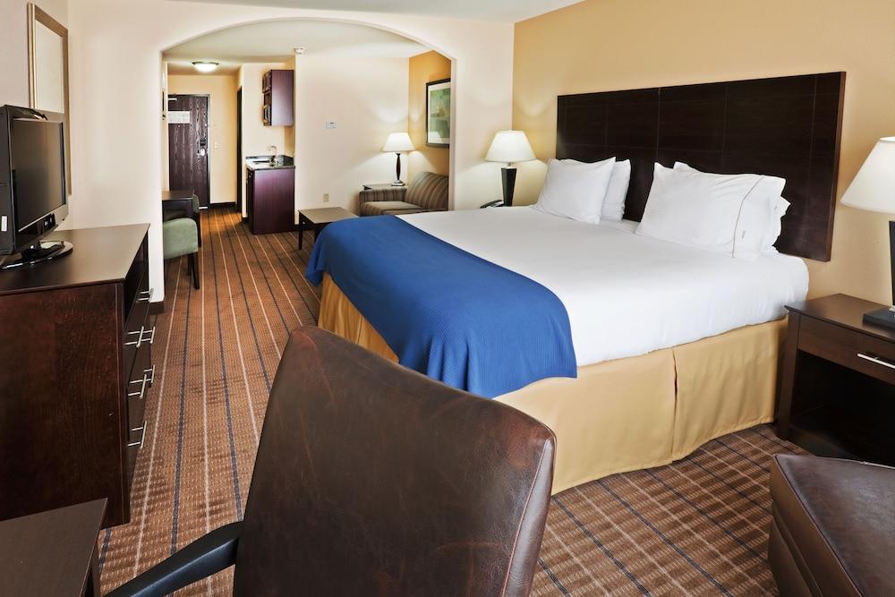 Holiday Inn Express Hotel & Suites Pauls Valley by IHG photo 12
