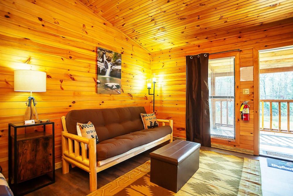 Bigfoot Lodge Room Two photo 4