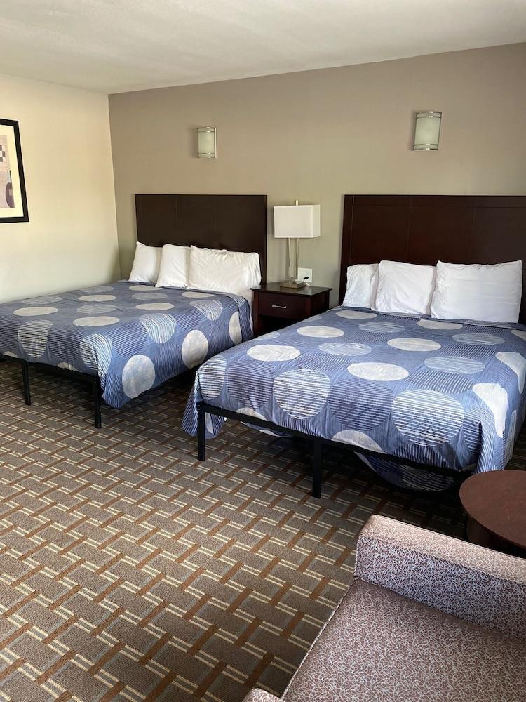 New Budget inn photo 5