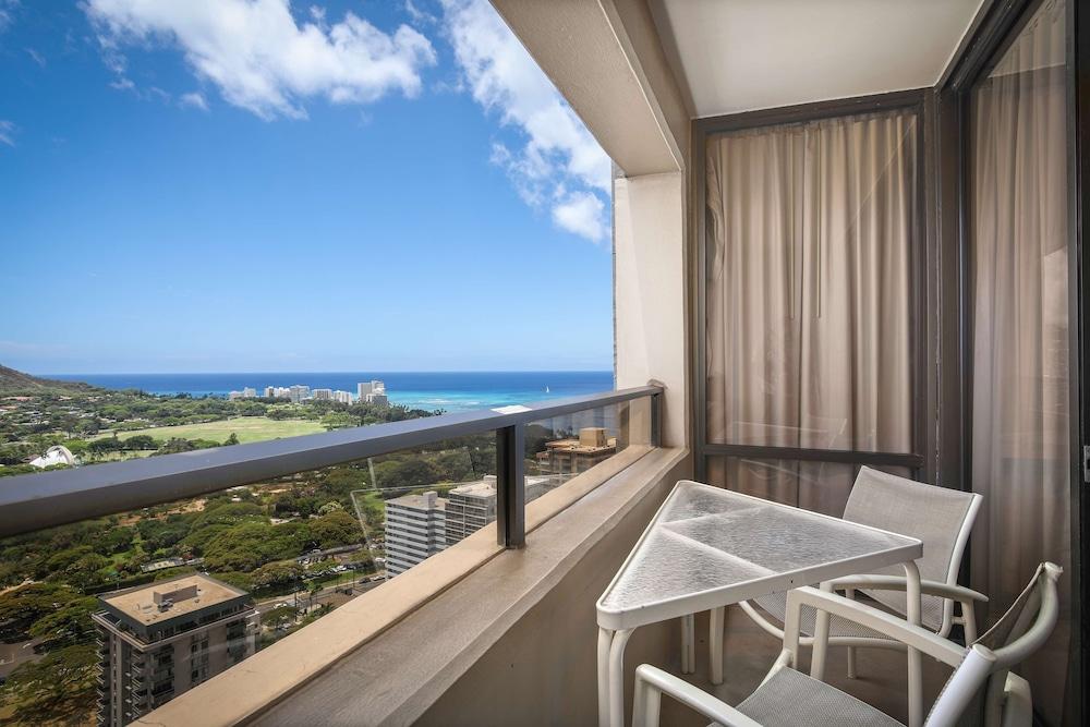 Aston Waikiki Sunset photo 51
