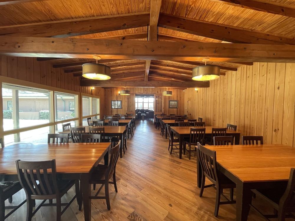 Scrappin Valley Lodge photo 23