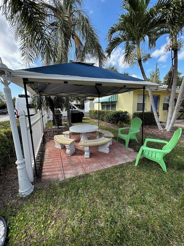Bahama Beach Club Pompano photo 99
