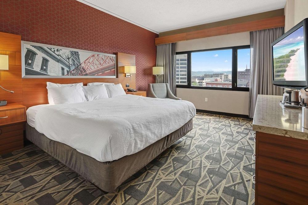 Radisson Hotel La Crosse photo 45