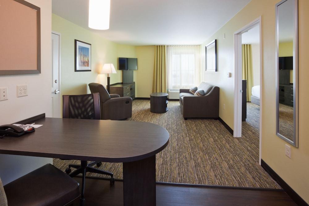 Candlewood Suites Bemidji - Paul Bunyan by IHG photo 12