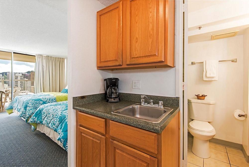 Island Colony by Hawaii Ocean Club photo 51