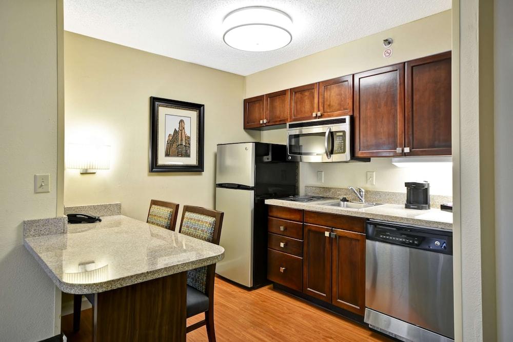 Homewood Suites by Hilton Durham-Chapel Hill / I-40 photo 25