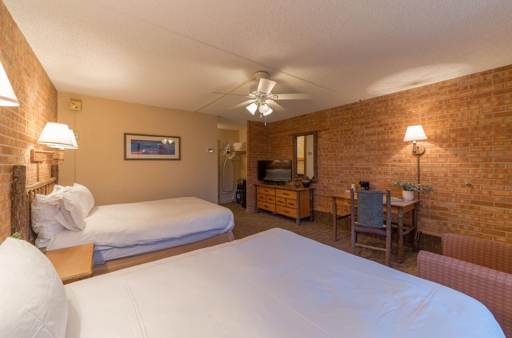 Mountain Chalet Snowmass photo 20