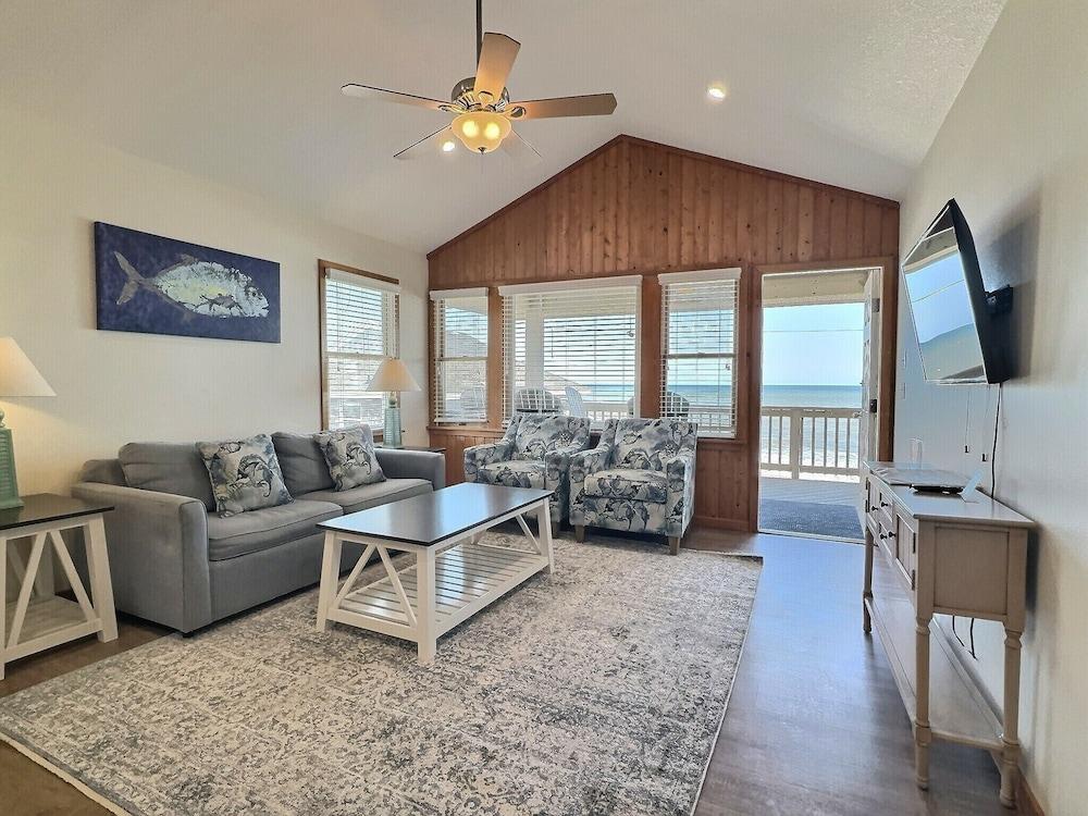 Lighthouse View Oceanfront Lodging photo 30