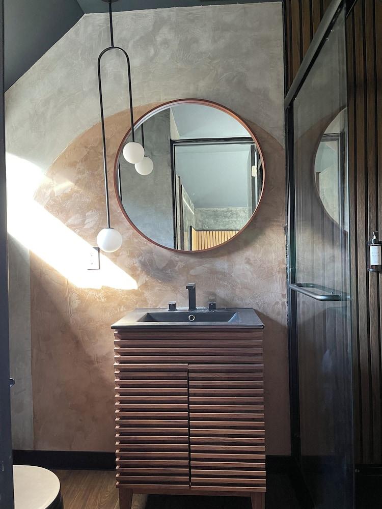 Emrose Luxury Cabins photo 9