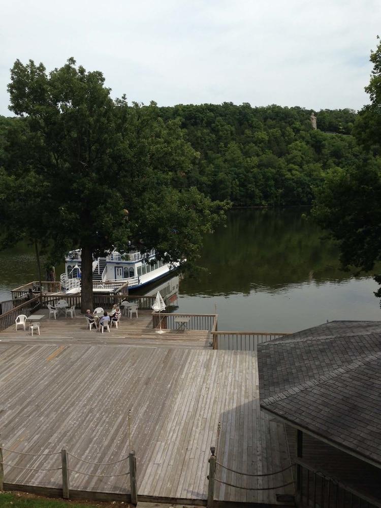 Paddle Wheel Inn photo 51