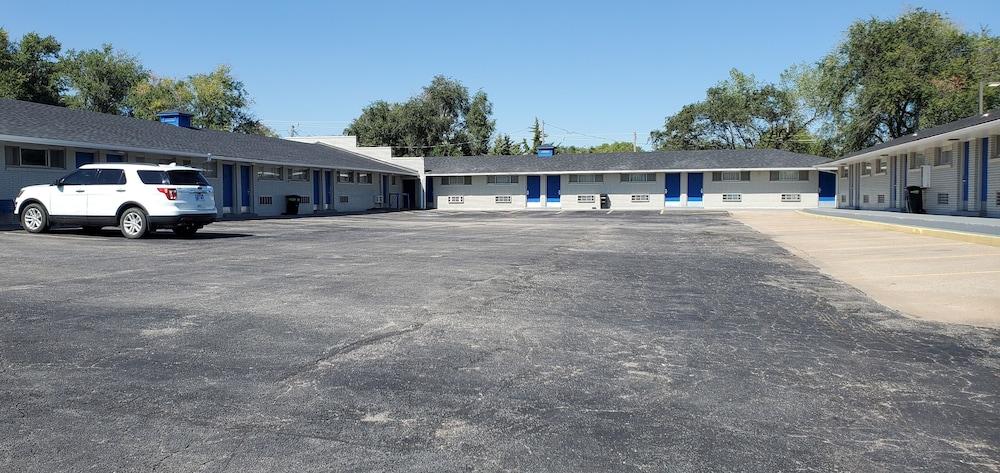 American Inn Motel photo 23