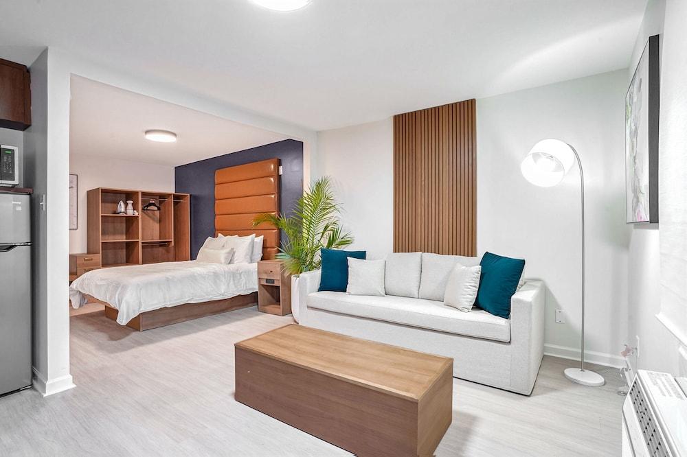 Redamo Suites photo 14