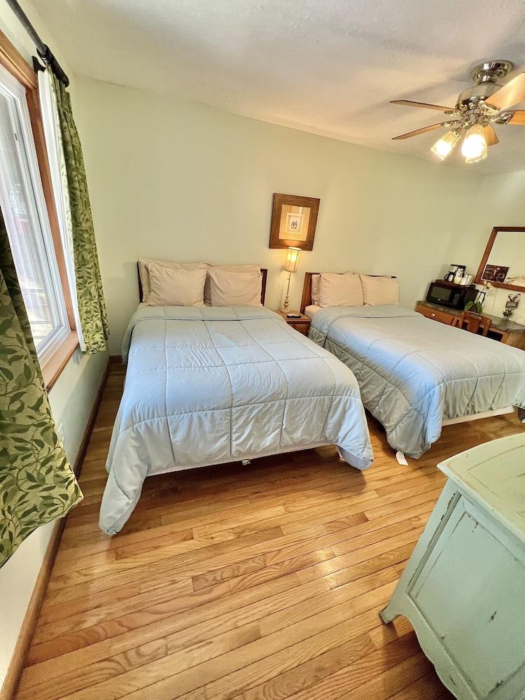 The Homestead Inn photo 94