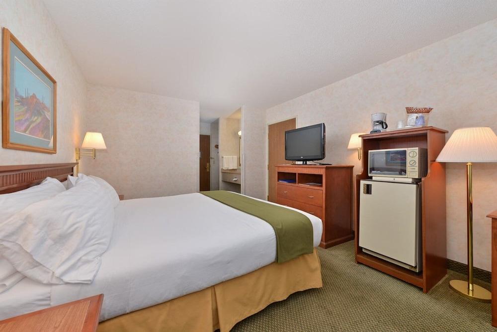 Vagabond Inn Executive - Green Valley photo 12