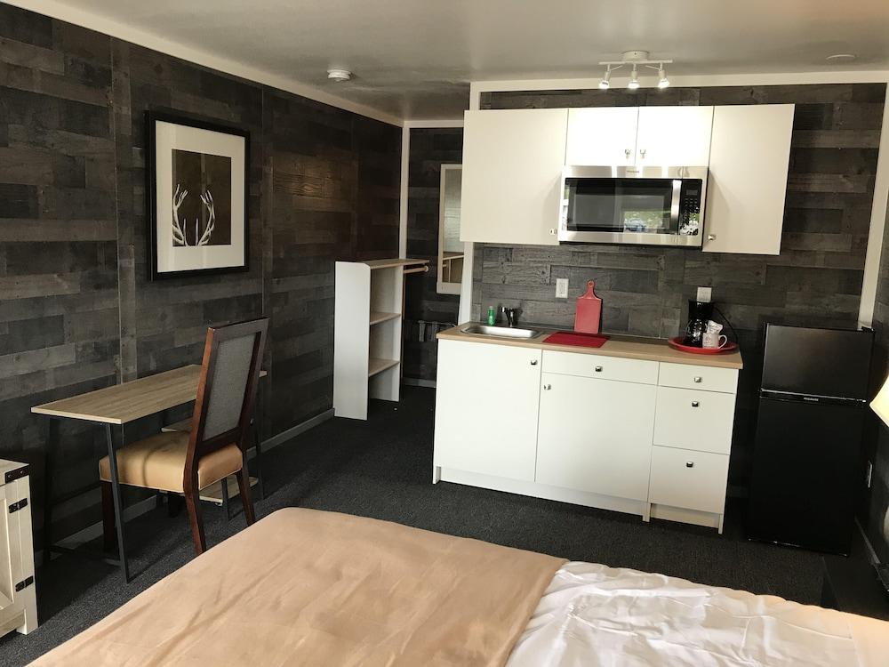 Red Rock Extended Stay photo 8