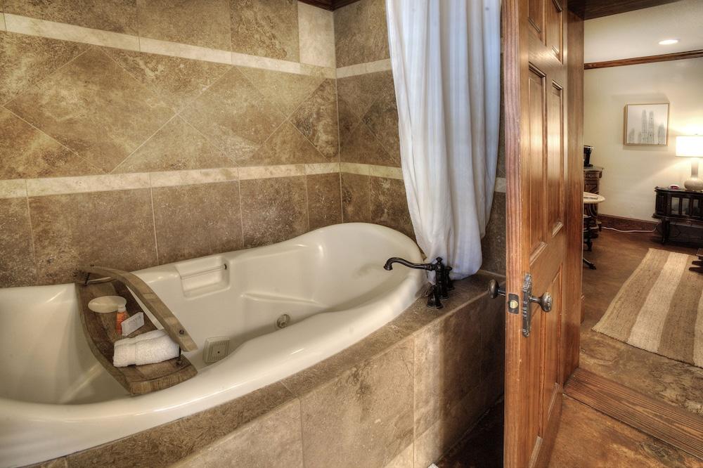 The Winchester Lodge photo 64