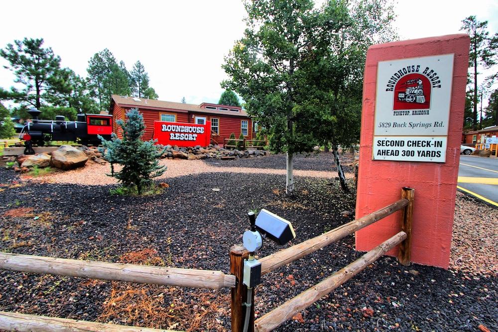 Roundhouse Resort photo 39