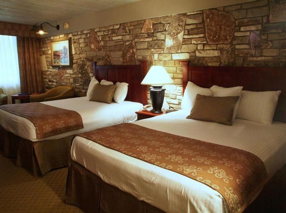 The Inn Of The Hills photo 10