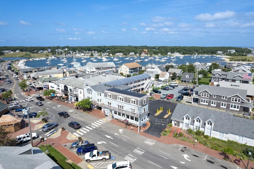 MV Surfside Hotel photo 38