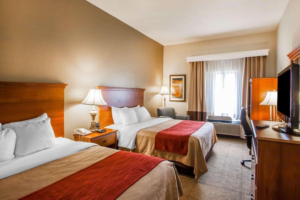 Quality Inn & Suites Germantown North photo 9