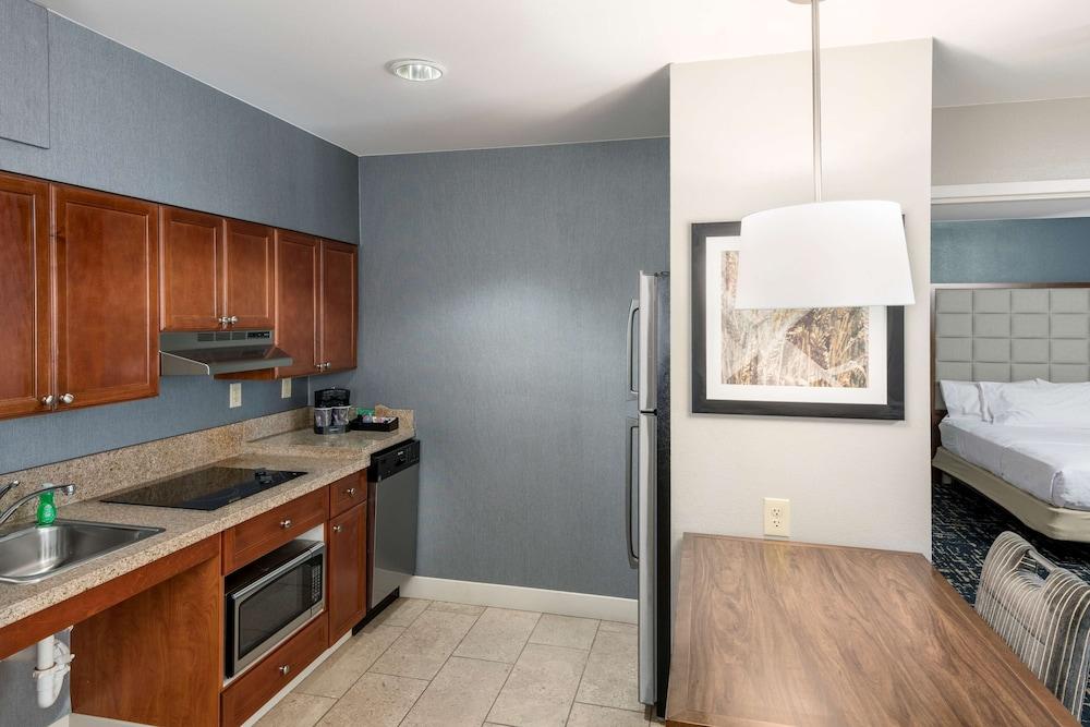 Homewood Suites by Hilton Philadelphia/Mt. Laurel photo 19