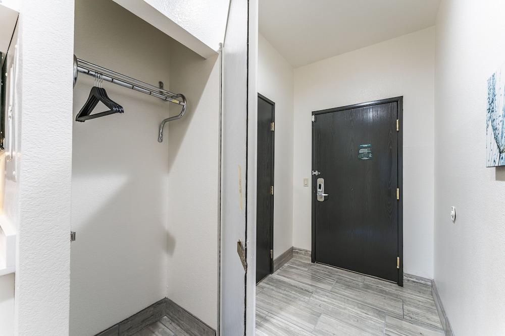 Metro Tempe Extended Stay photo 17