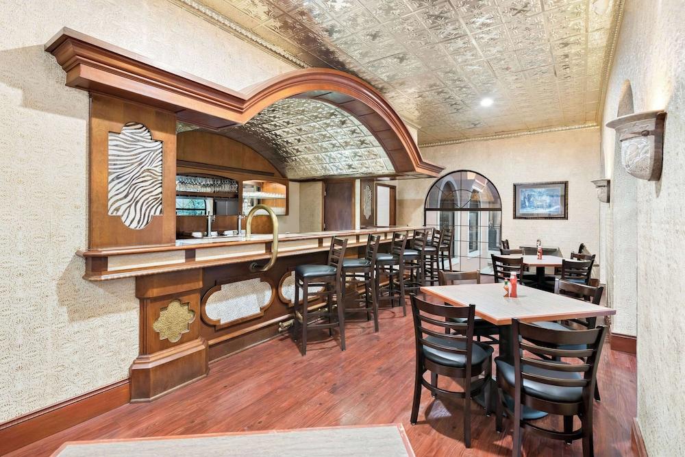 Clarion Inn Branson photo 56