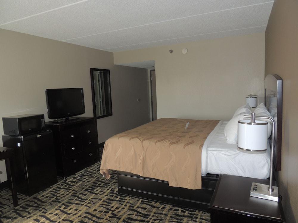 Quality Inn Rochester West photo 27