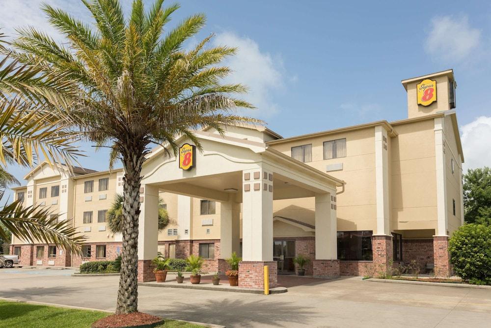 Super 8 by Wyndham Duson Lafayette West Area photo 1