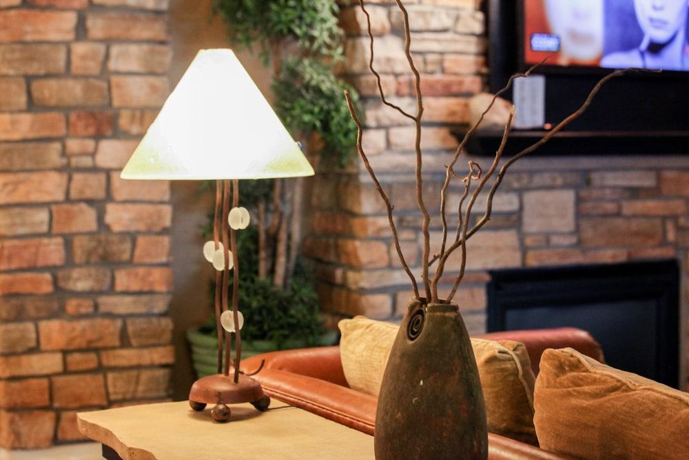 Holiday Inn Hotel & Suites St. Paul NE - Lake Elmo by IHG photo 41
