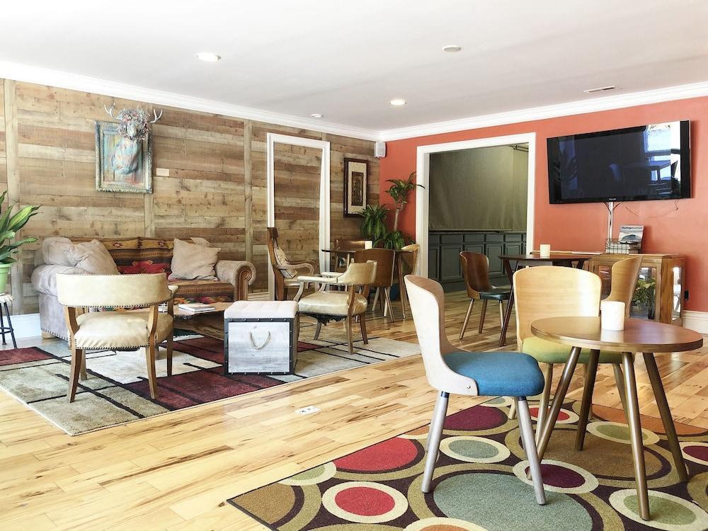 Meadowlark Motel with Restaurant & Bar photo 38