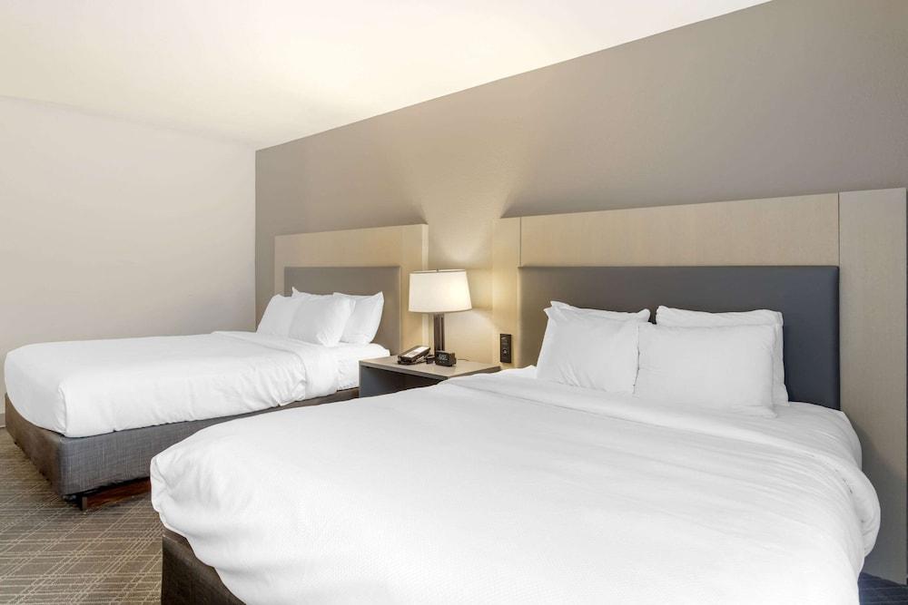 Comfort Inn & Suites Ruston-East photo 8