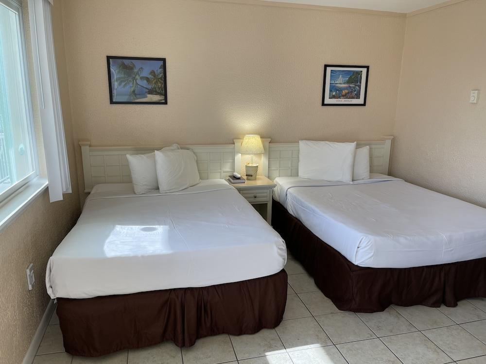 RusMar Motel photo 21
