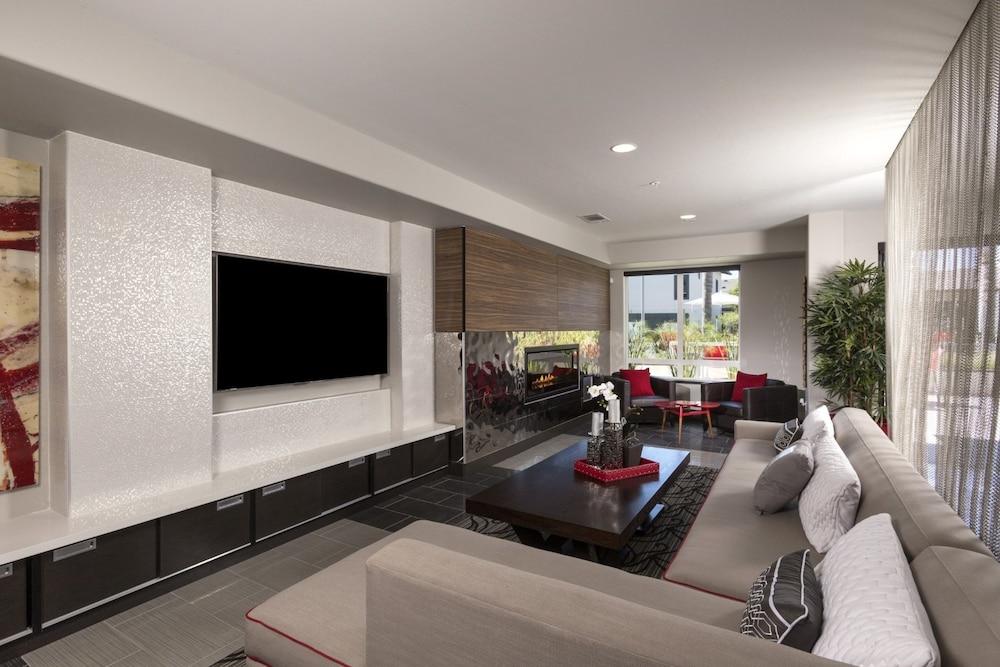 Global Luxury Suites Sunnyvale North photo 30