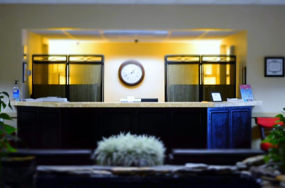 Crystal Cove Hotel photo 3