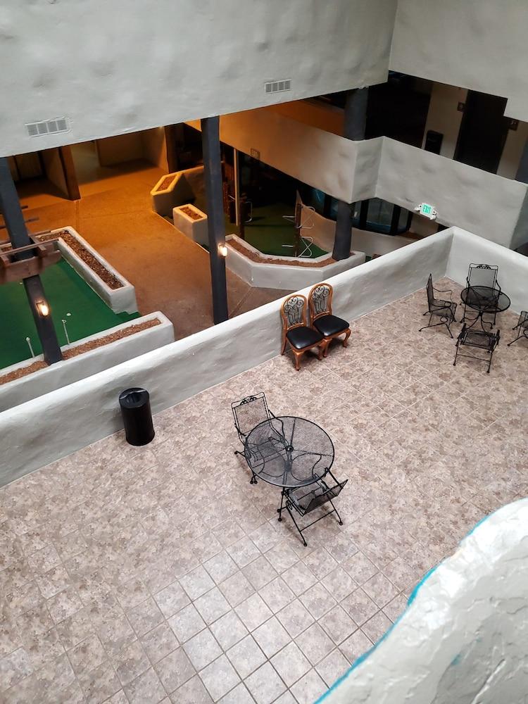 Pine Lake Resort and Banquets photo 21