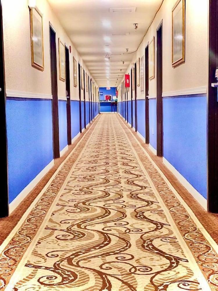express inn photo 24