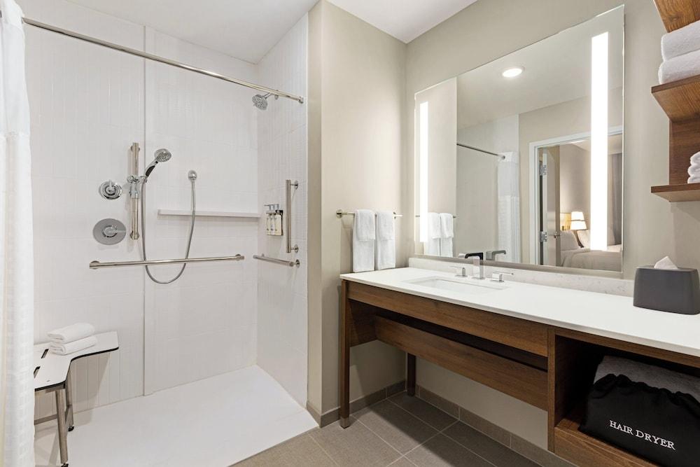 Staybridge Suites Houston Downtown by IHG photo 21