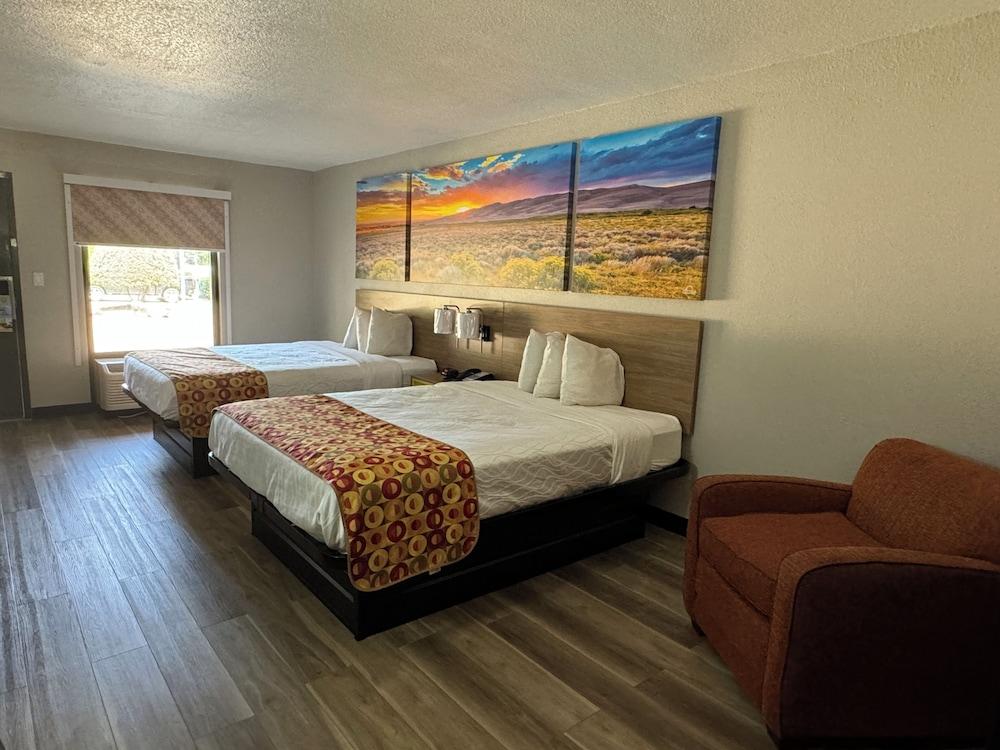 Days Inn by Wyndham Longview South photo 6