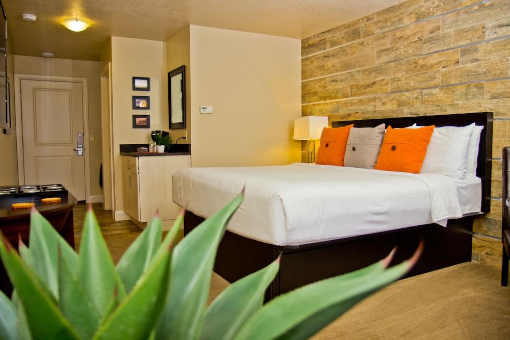 Inn on the Cliff photo 16