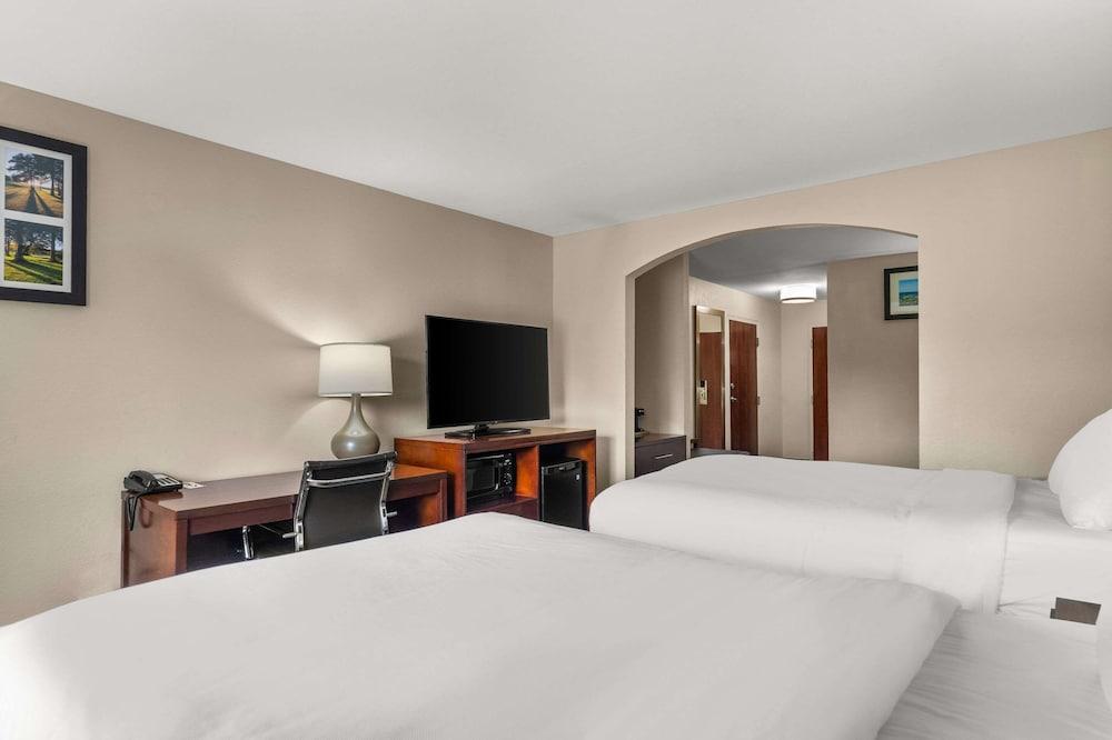 Comfort Inn & Suites Chipley photo 15