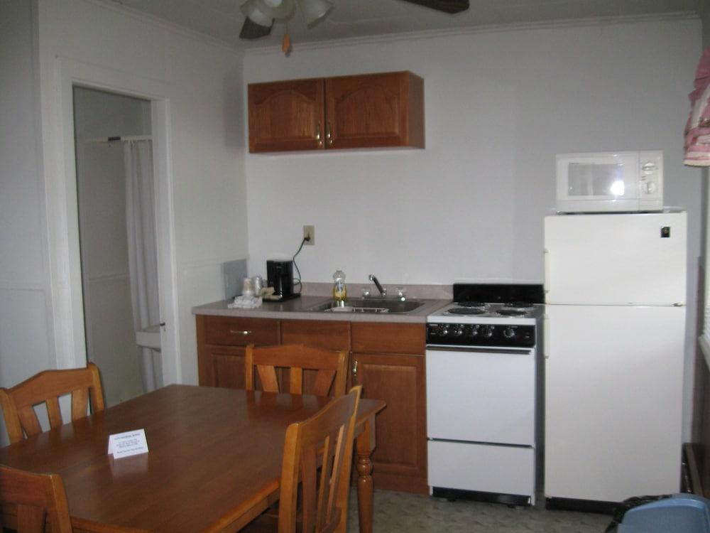 Moose Brook Motel photo 5