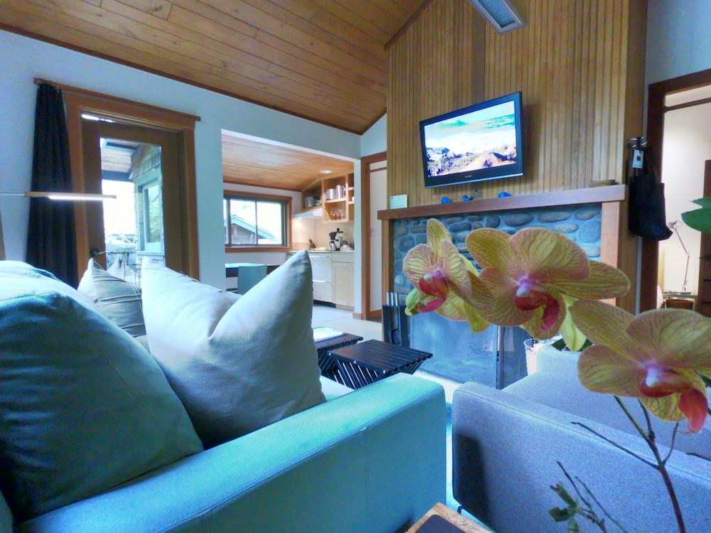 Coast Cabins photo 98