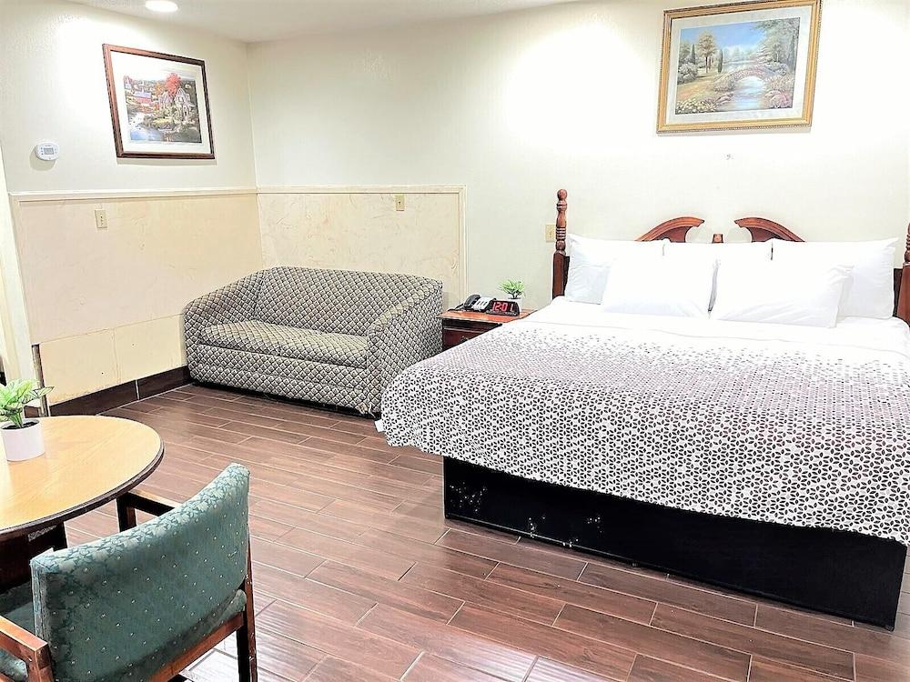 Budget Inn photo 7