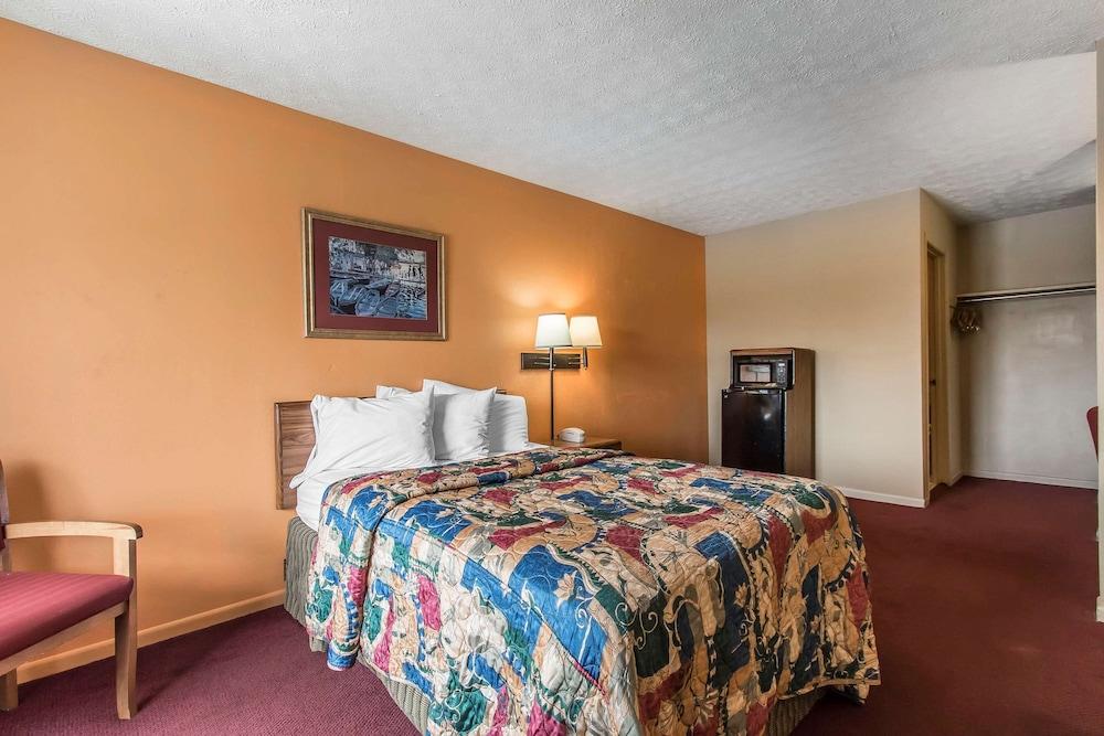 Rodeway Inn Jackson Northwest photo 15