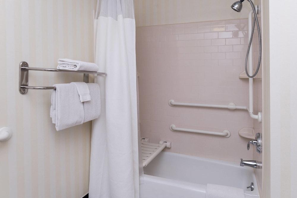 Fairfield Inn & Suites by Marriott San Antonio NE/ Schertz photo 26
