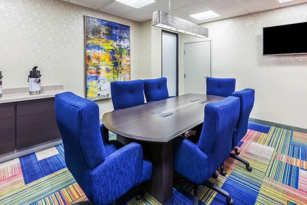 Holiday Inn Express & Suites Houston East, by IHG photo 51
