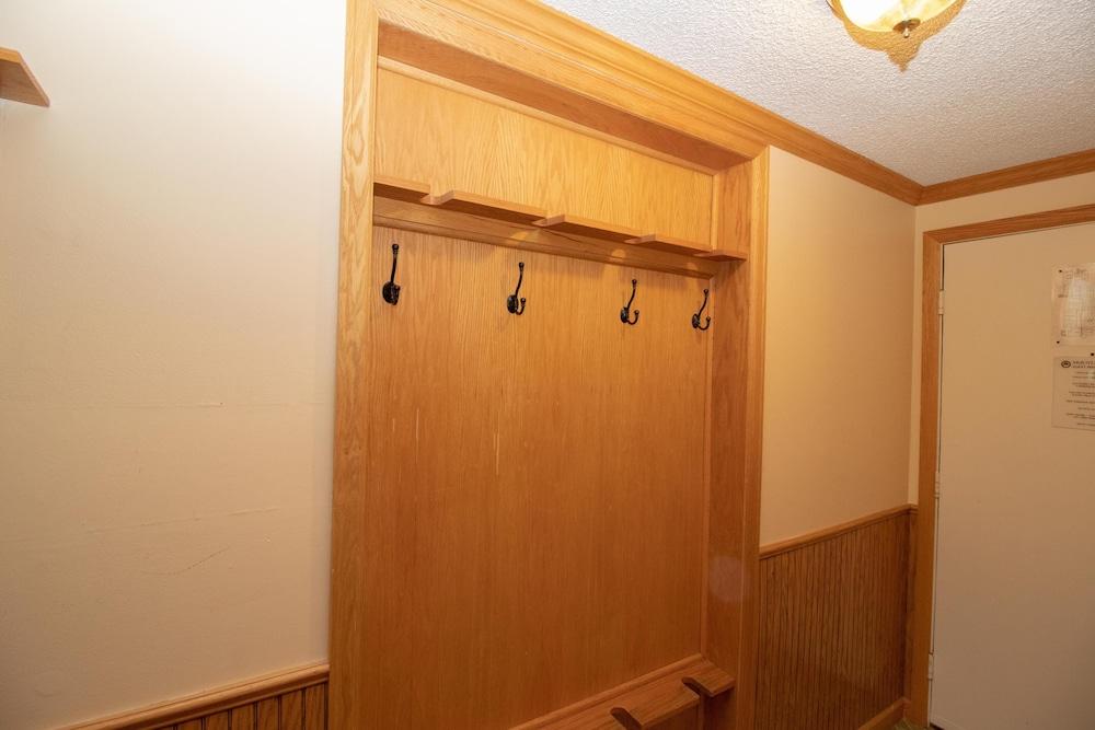 Mountaintop Condos photo 53