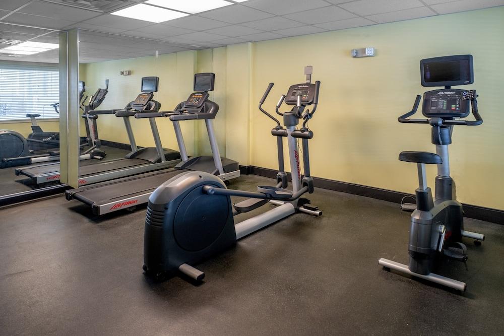 Holiday Inn Hotel & Suites Beckley by IHG photo 21