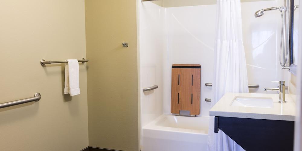 Staybridge Suites Fargo by IHG photo 19